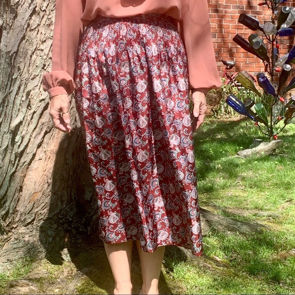 Vtg 80s Panther maroon paisley polyester skirt